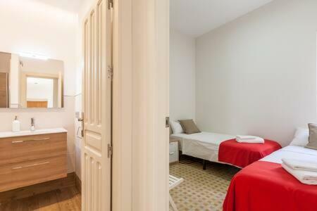 T2, Tirso De Molina, Apartamento Luminoso Y Tranquilo Seville Luaran gambar