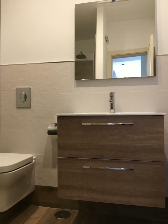 T2, Tirso De Molina, Apartamento Luminoso Y Tranquilo Seville Luaran gambar
